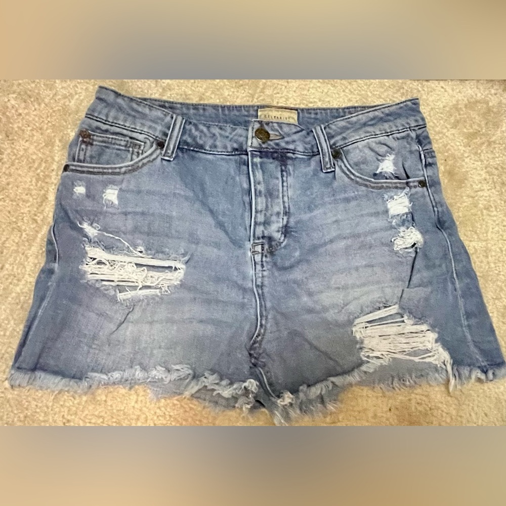 Celebrity Pink destructed jeans shorts. Super comfy! Great condition